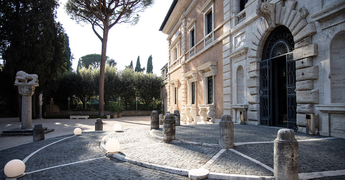 Visita guidata degli spazi e nei giardini di Villa Massimo